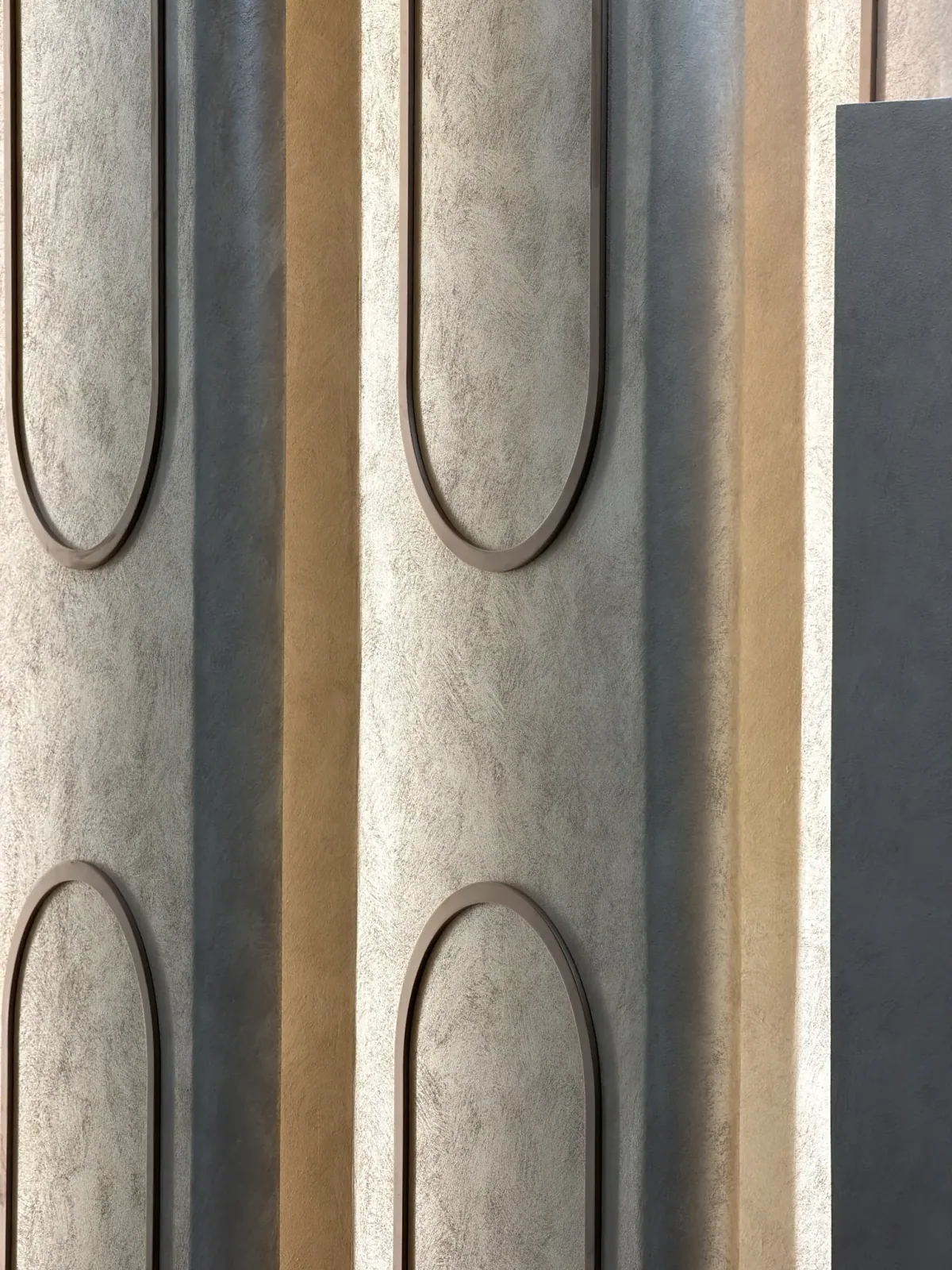 A Real-Site Finish Study - Study 132, a microcement residential decorative finish in chalk white